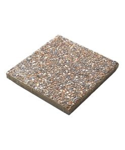 De frilagda betongplattorna har många användningsområden i både offentlig och privat miljö. Ytan av natursingel är mycket slitstark och passar utmärkt för trottoarer, torgytor eller varför inte uteplatsen.