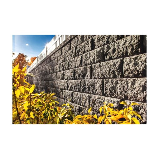 Skapa din egna mur, med denna fina mursten Vertica ifrån S:t Eriks. Finns i 2 färger. Går att bygga både högt och lågt.