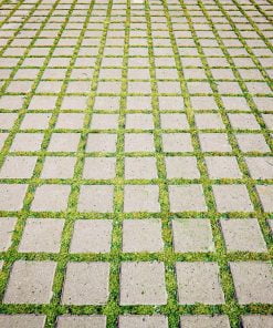 När du vill ha en körbar grön yta använder du denna gräsarmering i serien Munksten-Gräsmunk.