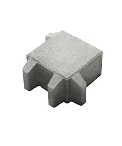 Gräsmunk ifrån S:t Eriks är en körbar gräsarmering i naturgrå. Där du önskar grönt fast en körbar yta passar denna modell perfekt.