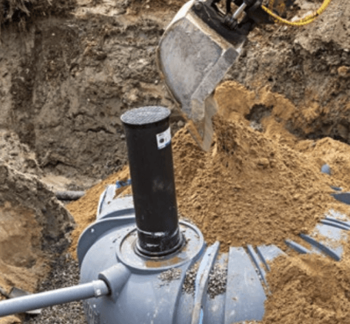 Vestelli sluten tank 5000liter max fyllnadshöjd 100cm